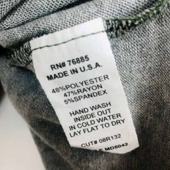 Red Haute Green Camo Print Henley Top - Picture 5 of 5